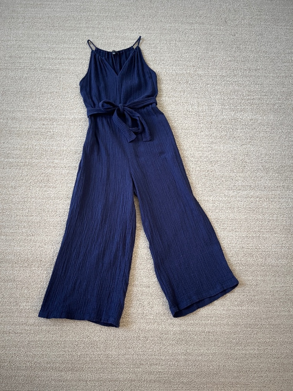 Lovely, Saks Fifth Avenue sleeveless, gauze, wide leg jumpsuit. Self tie, size M